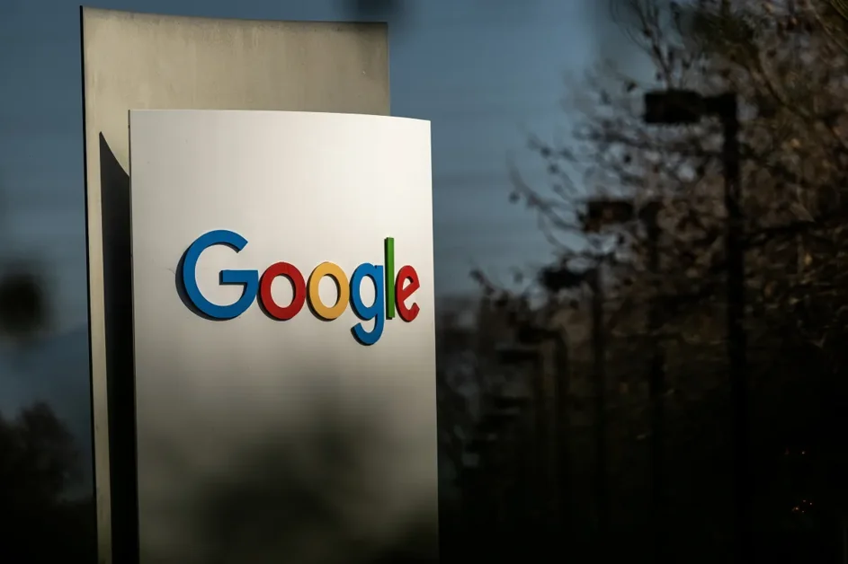 Google Handed ICE Student Journalist's Bank and Credit Card Numbers