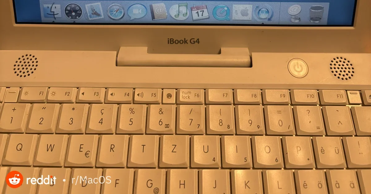 27-year-old Apple iBooks can connect to Wi-Fi and download official updates
