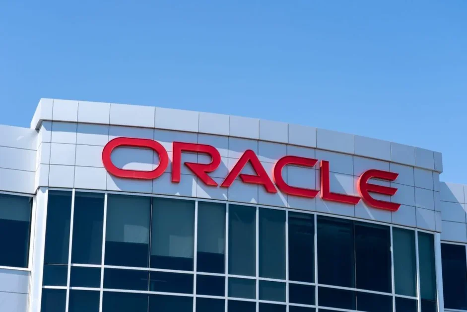 Oracle slashes 30k jobs with a cold 6 a.m. email