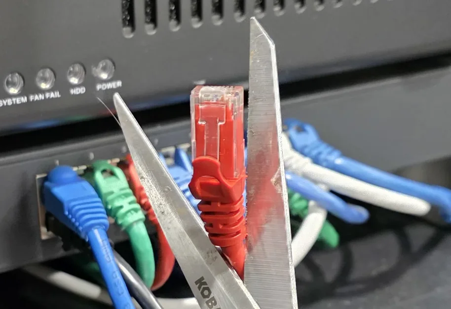 Linux May Drop Old Network Drivers Now That AI-Driven Bug Reports Are Causing A Burden