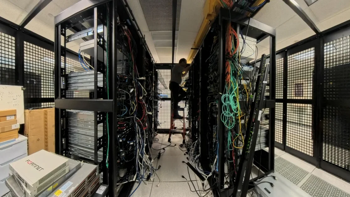 Saying goodbye to the servers at our physical datacenter - Stack Overflow